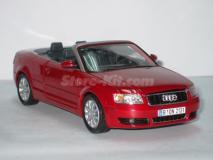 Audi A4 Cabriolet vermelho
