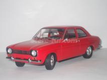 Ford Escort MKI de 1971 vermelho