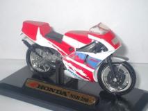 Honda NSR 250 vermelha/branca