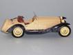 Alfa Romeo 2300 1931 creme/preto