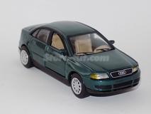 Audi A4 1999 verde