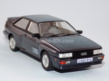 Audi Quattro 2.00 MK-II copé 1990 azul/cinza