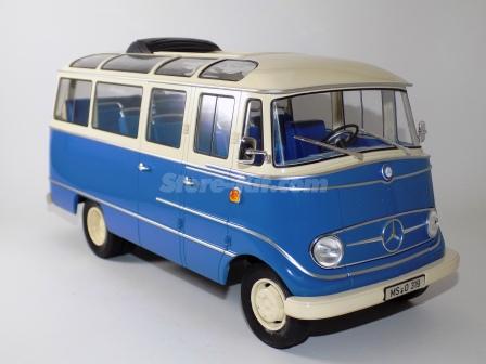 Autocarro Mercedes-Benz 0319 de 1960 azul