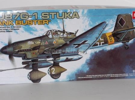 Avião JU-87-G-I Stuka Tank Buster