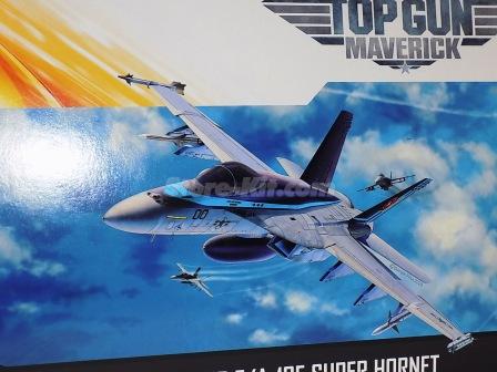 Avião Mavericks F/A-18 E Top Gun