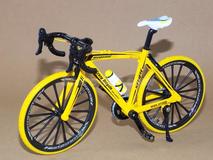 Bicicleta ciclismo Crzy Bike amarela