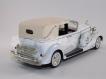 Cadilac TownCar Limousine de 1933, Branco