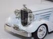 Cadilac TownCar Limousine de 1933, Branco