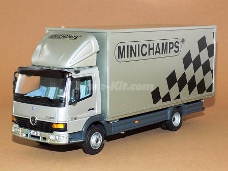 Camião Mercedes-Benz Atego 815 "Minichamps"