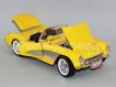 Chevrolet Corvette 1957 amarelo