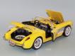 Chevrolet Corvette 1957 amarelo