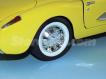 Chevrolet Corvette 1957 amarelo
