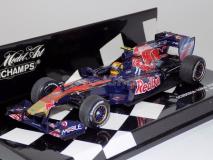 F-1 Scuderia Toro Rosso STR-5 2010