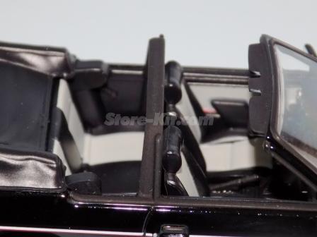 Minichamps Ford Escort III Cabriolet 1983 - Noire - 1/43 - Édition Limitée 1008 Ex