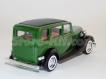 Ford V-8 1936 verde