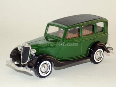 Ford V-8 1936 verde