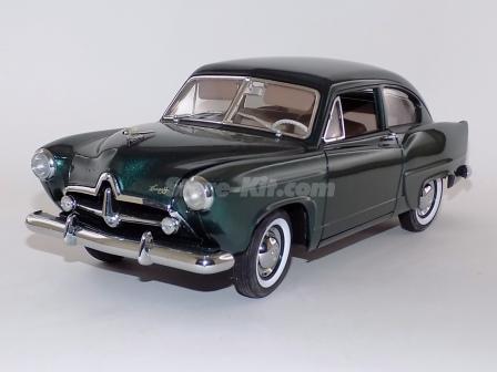 Kaiser Henry Junior 1951 verde