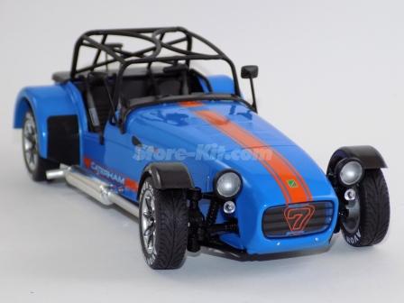 Lotus Caterham Seven azul