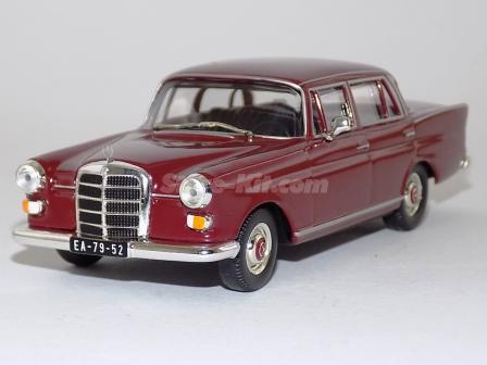 Mercedes-Benz 200 bordon 1965