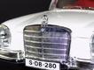 Mercedes-Benz 280 SE 1968 creme