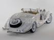 Mercedes-Benz 500K SpecialRoaster de 1936 branco (Eva)