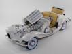 Mercedes-Benz 500K SpecialRoaster de 1936 branco (Eva)