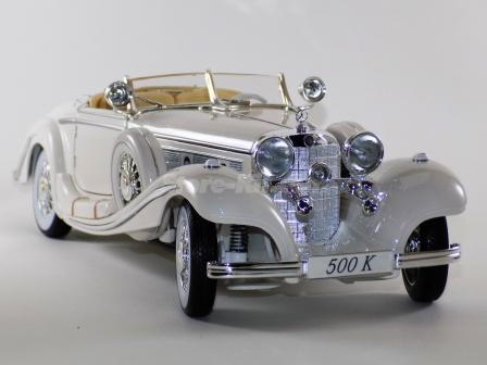 Mercedes-Benz 500K SpecialRoaster de 1936 branco (Eva)