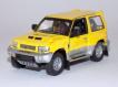 Mitsubishi Pajero  amarelo
