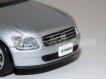 Nissan Stagea cinza 