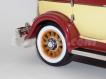 Peerless Master 8 sedan 19312 Bourdon/creme