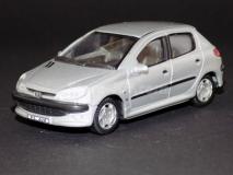Peugeot 206 cinza 