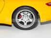 Porsche 911 Carrera S Cabriolet amarelo