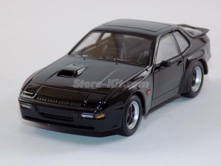 Porsche 924 GT 1981 preto