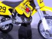 Suzuki RM 125 Nº 29 amarela