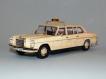 Táxi Mercedes-Benz 240D Limousine (W115) 1972 Franfurt
