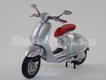 Vespa 946 cinza