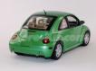 Volkswagen New Beetle 1999 verde