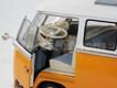 Volkswagen T-1 Bus de 1963 amarela 