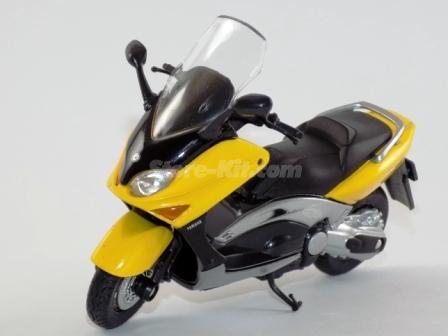 Yamaha XP500 T-Max 2001 amarela