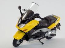 Yamaha XP500 T-Max 2001 amarela